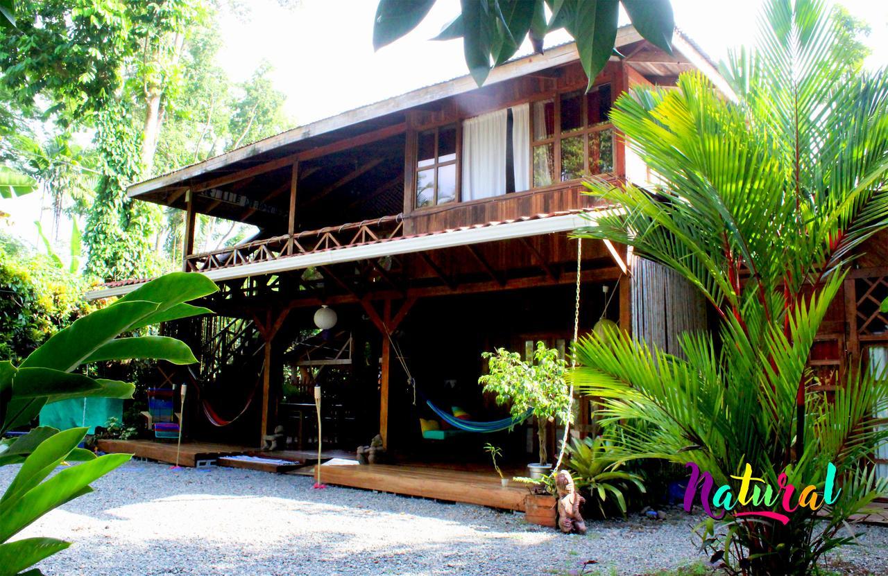 Casa Natural Puerto Viejo Hotel Puerto Viejo de Talamanca Bagian luar foto